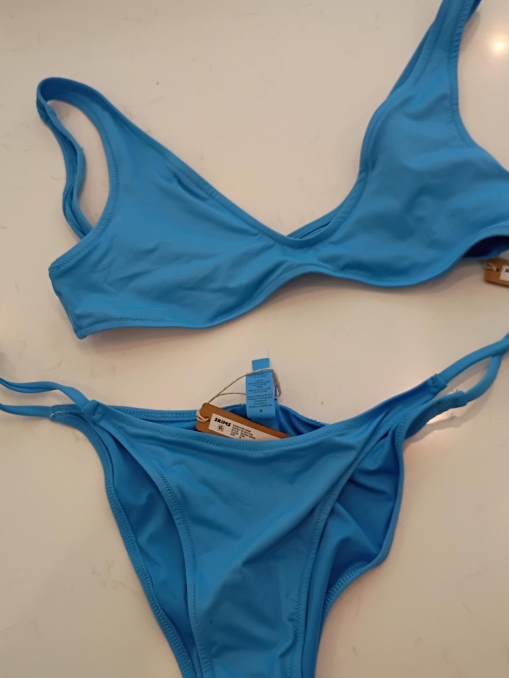 Skims Plunge bikini top and Dipped tie bottoms in Tide Medium NWT